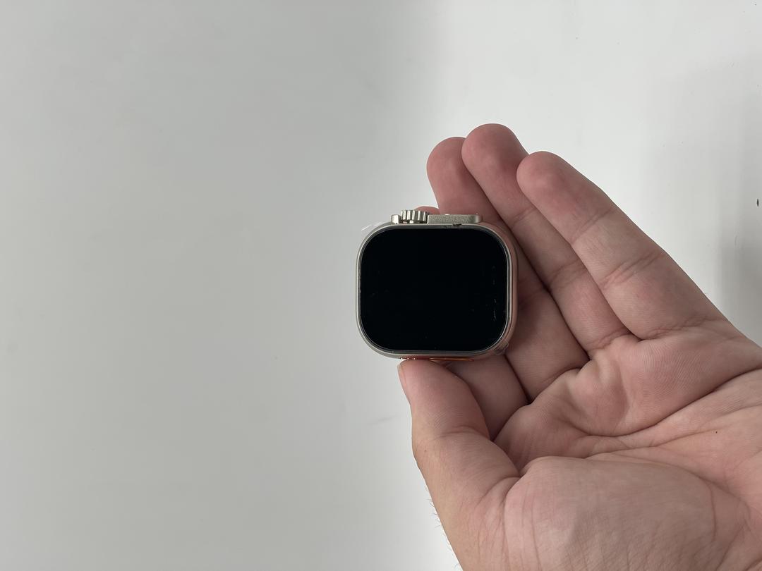 π Digital Smart Watch with Built-in Mini Loud Speaker π β Sleek, Smart & Powerful πͺ
