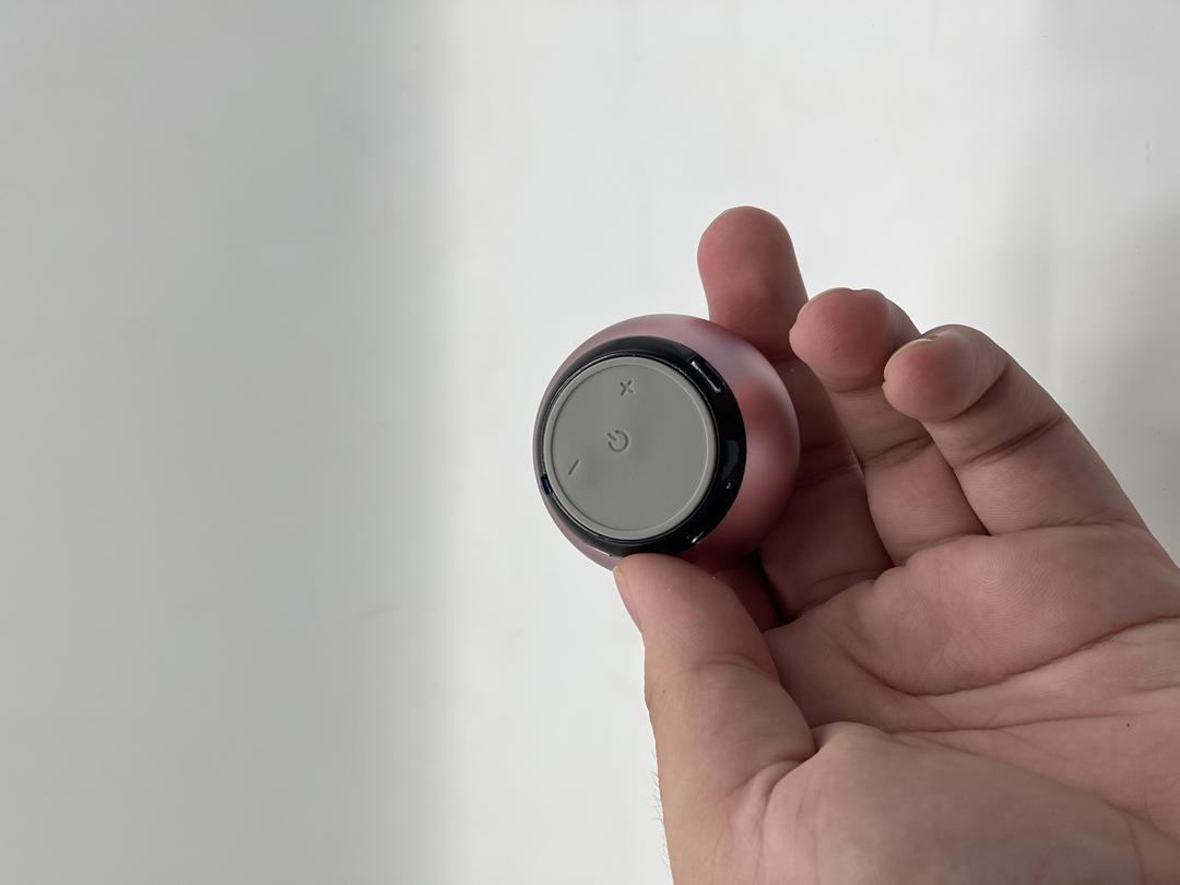 π Digital Smart Watch with Built-in Mini Loud Speaker π β Sleek, Smart & Powerful πͺ